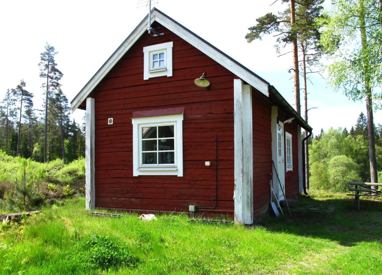 Cabin Near Lake And Beautiful Nature Reserve. Bodafors Exterior foto